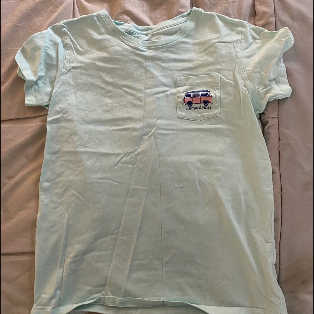 Vineyard Vines T-shirt!
